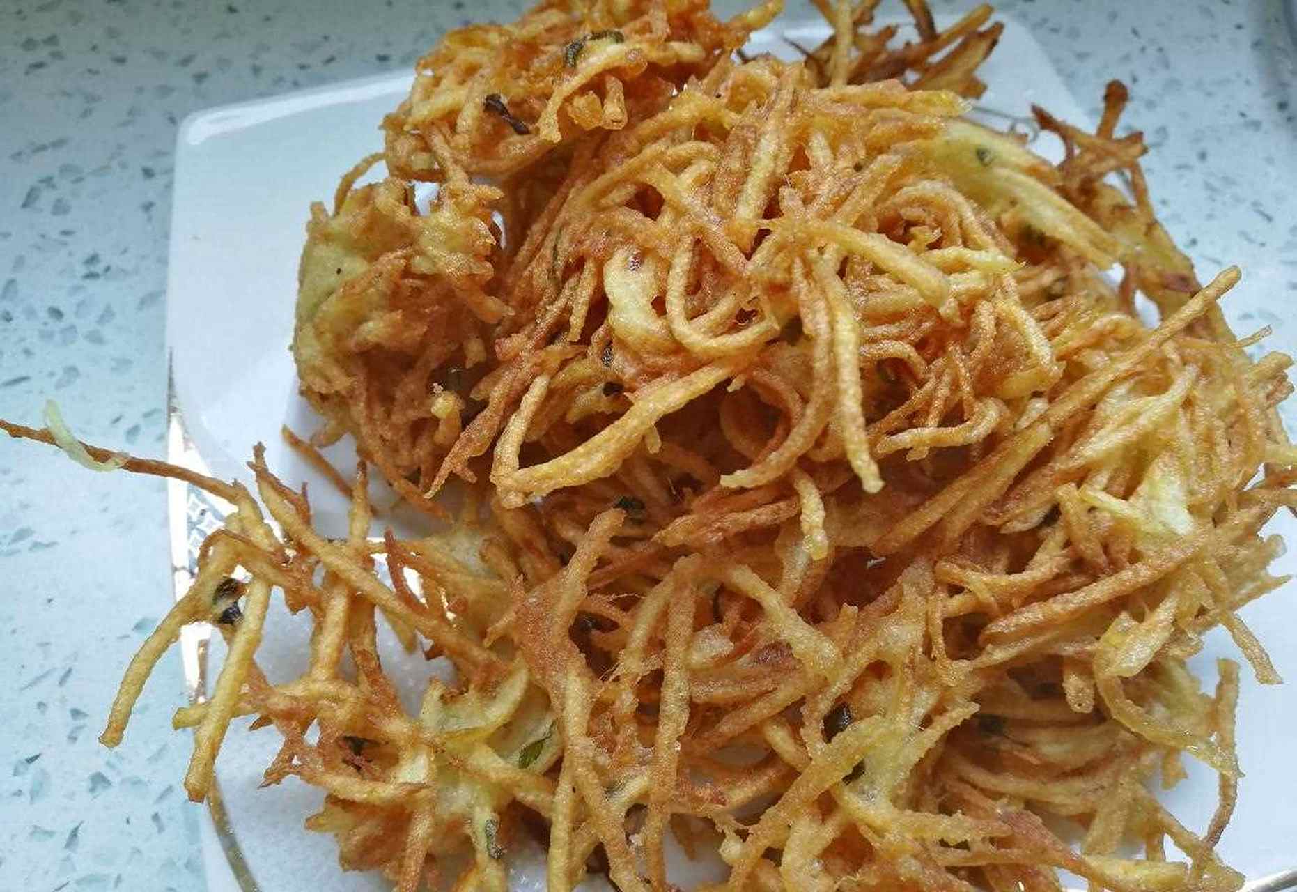炸土豆丝的做法